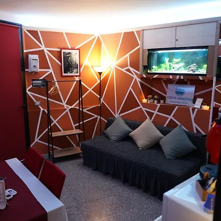 Holiday home Corte Manzoni Independent Catania